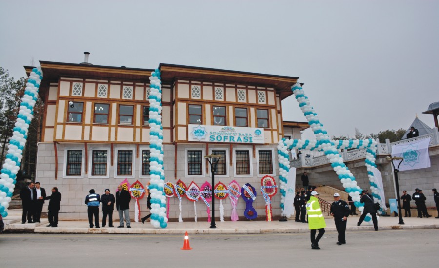 Somuncu Baba Sofrası Dualarla Hizmete Açıldı