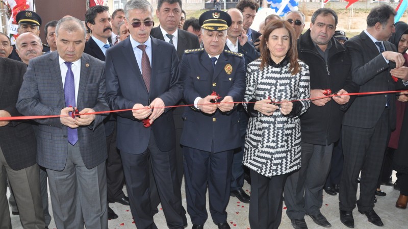 TOKİ Polis Merkezi ve Emniyet Sosyal Destek Merkezi Açıldı