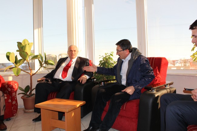 AK Parti Milletvekili A.Adayı Turan ziyaretlere devam ediyor