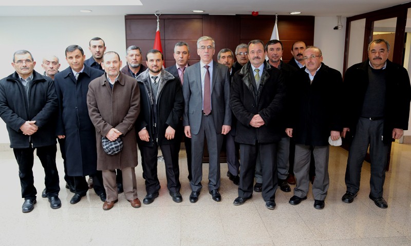 Boğazköy Köyü Muhtarı ve ihtiyar heyeti Vali Şeref Ataklı’yı ziyaret etti