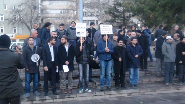 Aksaray’da 28 Şubat Protestosu