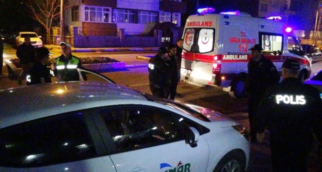 Fenalık Geçiren Sürücü Araçta Kilitli Kaldı