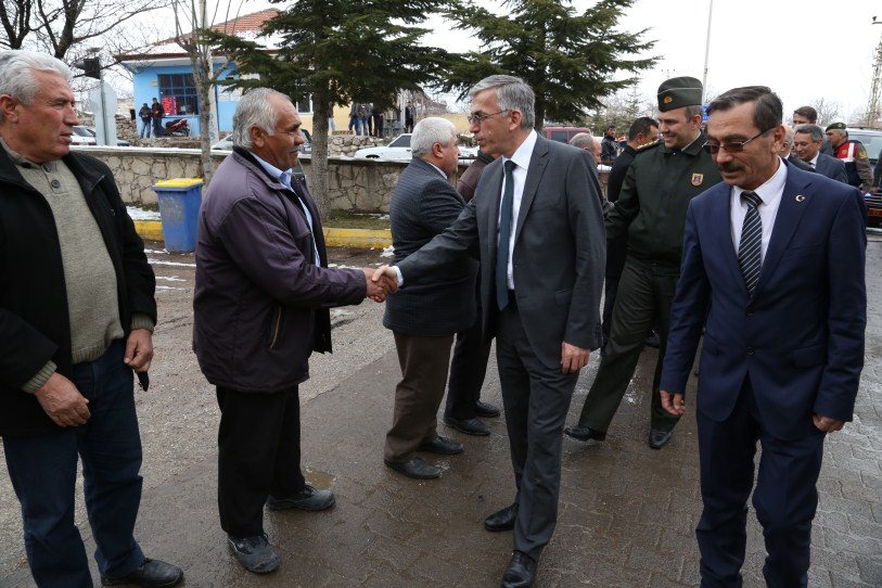 Vali Ataklı Güzelyurt İlçesini ziyaret etti