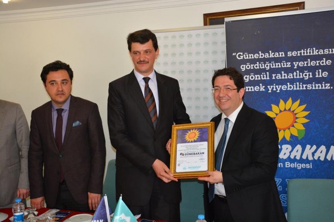Öğretmenevi Günebakan Sertifikası Aldı