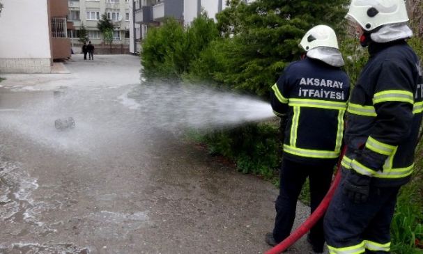 Alev Alan Tüp Paniğe Neden Oldu
