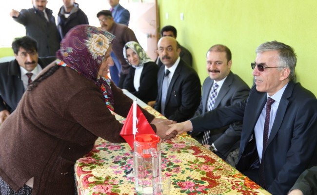 Sorunlar; el birliği, işbirliği yapılarak çözülecek