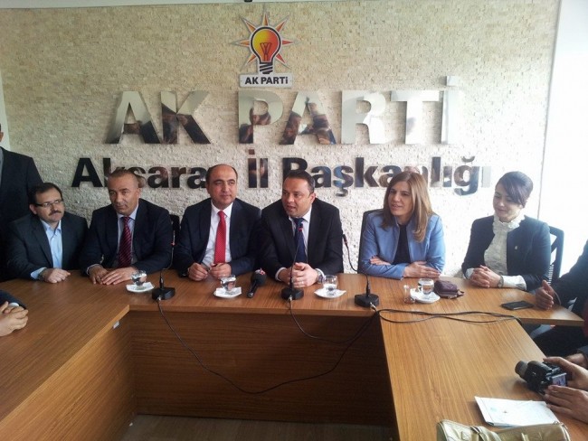 Ak Parti Adaylarını tanıttı