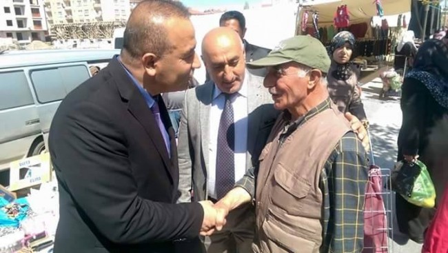 “Esnaf kardeşlerim endişeniz olmasın bizim yolumuz HAK yoludur”