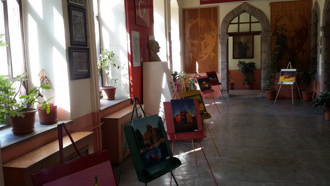 Anadolu Lisesi’nden “Yıl sonu Resim Sergisi”
