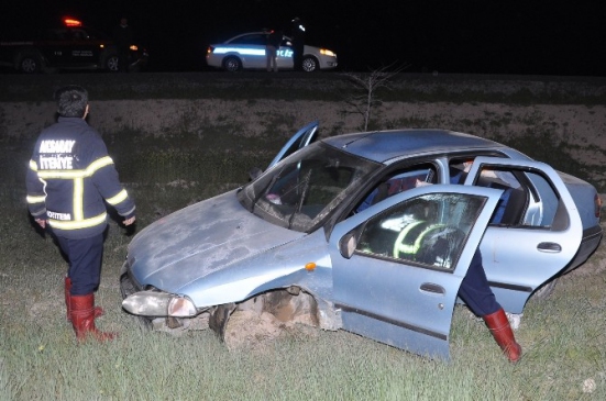 Otomobil Şarampole Düştü: 6 Yaralı