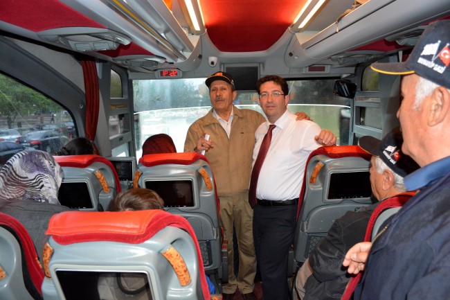 Aksaray Belediyesi, Gazileri, Şehit Aileleri ve Engellileri Çanakkale’ye Gönderdi