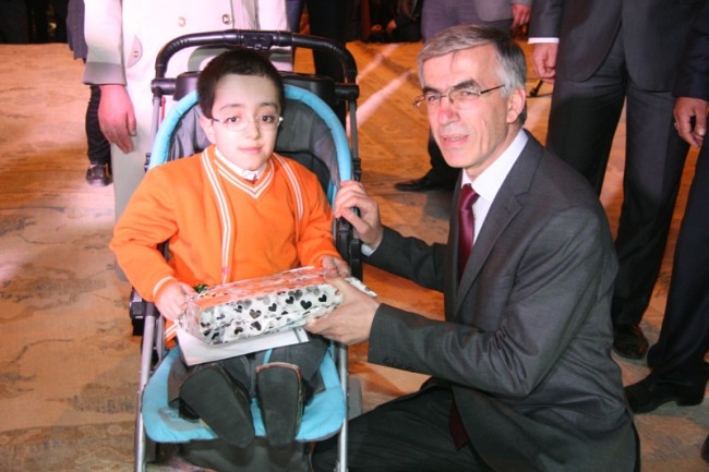 Aksaray Valisi Ataklı’nın “Engelliler Haftası” Mesajı