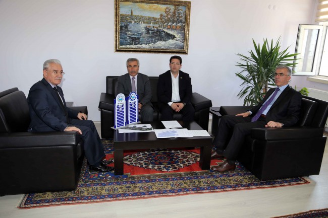 OSB Yönetim Kurulu bölgenin ihtiyaçlarını görüştü