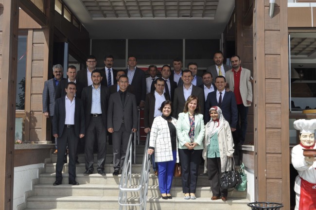 Teveccühlerin Karşılığını Hizmet Olarak Vereceğiz