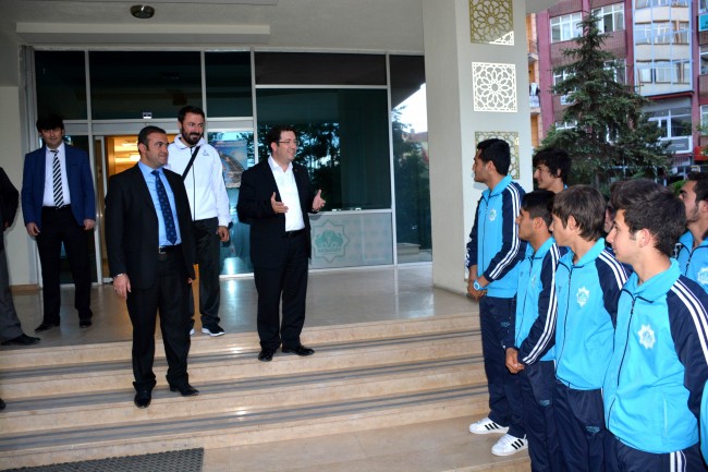 Belediye Spor Kulübü Sporcuları Çanakkaleye Uğurlandı