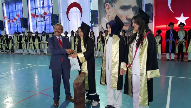 Aksaray Hüseyin Cahit Korkmaz Mesleki Ve Teknik Anadolu Lisesi, 91 öğrenciyi mezun etti