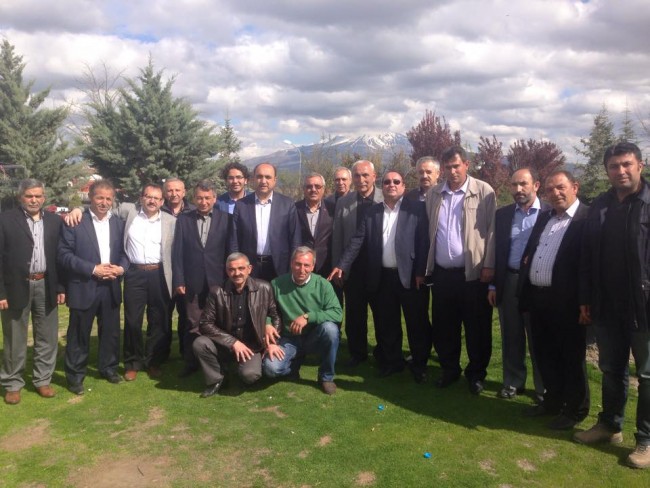 Ak Parti, Bahçesaray ve Kırımlı Mahallesini  Ziyaret etti