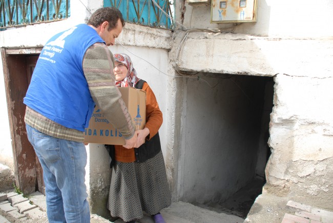 Aksaray’da Yardımlarımız Devam Ediyor‏