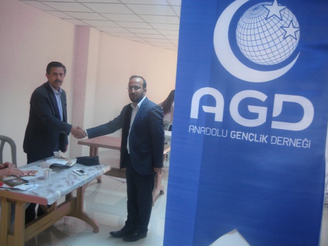 Öztürk’ten AGD Derneği Kermesine Ziyaret