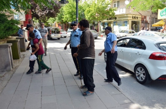 Aksaray’da Dilenci Operasyonu