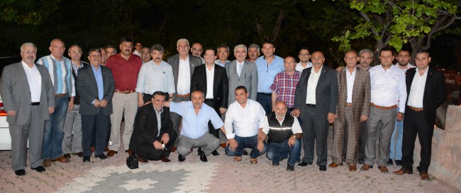 Belediye Başkanı Yazgı Ve Oda Başkanları İftarda Buluştu