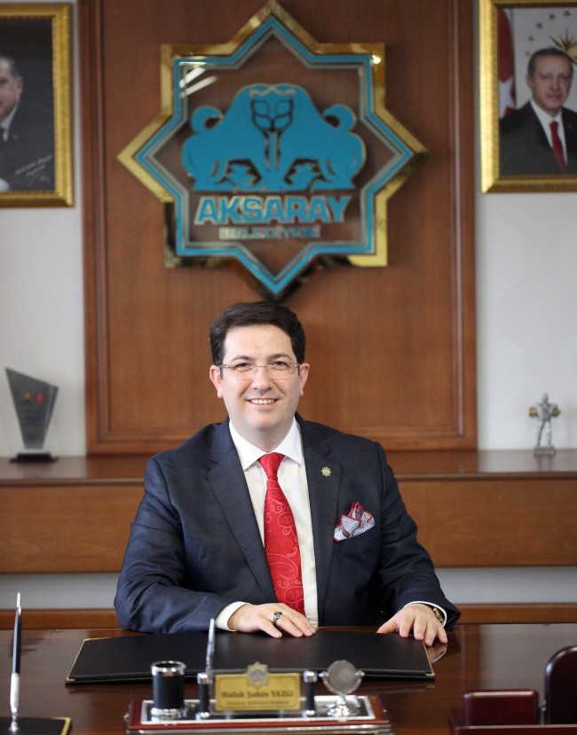 “Bayramlar, Bizi Asırlardır Birbirimize Bağlayan Günlerdir”