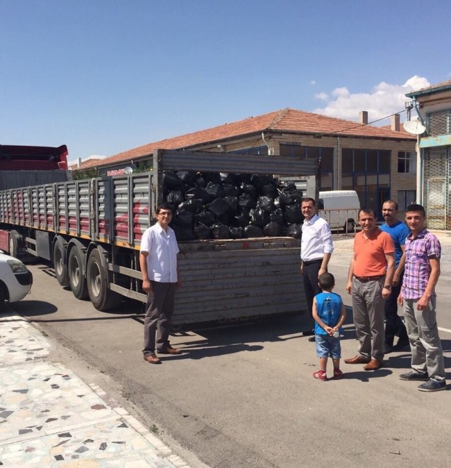 Milletvekili Yaldır 3 Aylık Maaşını İhtiyaç Sahiplerine Bağışladı