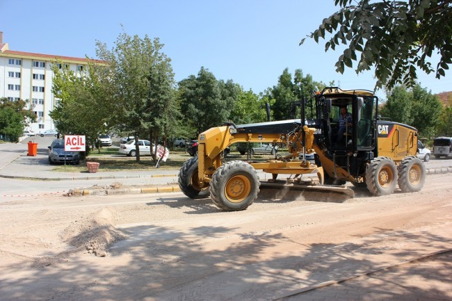 Hastanenin Otopark Alanı Asfaltlanıyor