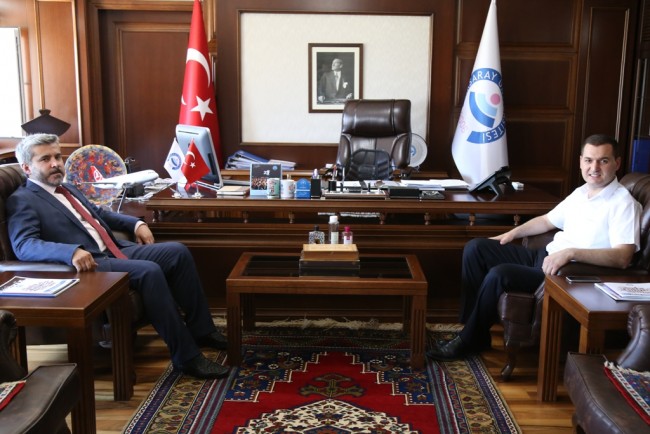 Üniversitemizle El Ele Verip Hizmet Üreteceğiz