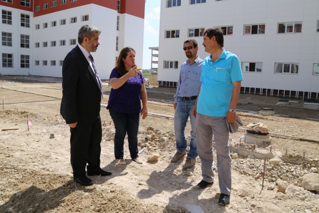 Rektör Şahin İnşaat Çalışmalarını Yerinde İnceledi