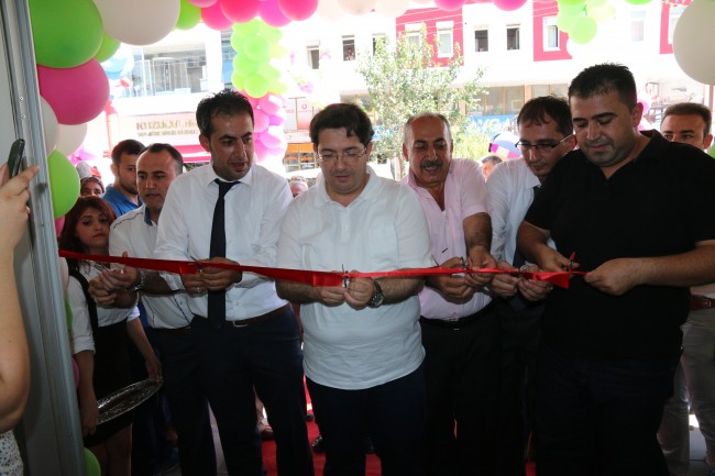 Açılış Kurdelesini Başkan Yazgı Kesti