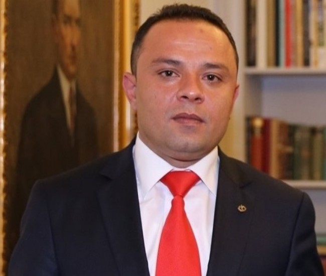 “Bu tür türlü kirli terör olaylarını lanetliyorum, Şiddetle kınıyorum”