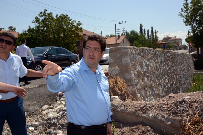 Toprak Kaymalarına İstinat Duvarlı Önlem