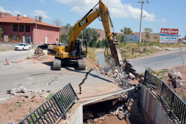 Seyir Terası Köprü Yolu Genişliyor