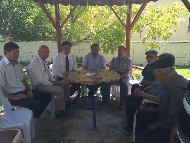 “ Ak Heyette, Durmak Yorulmak Yok Yola Devam”