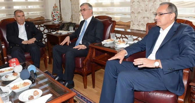 Seçimde Elektrik Kesintilerine Helikopterli Önlem