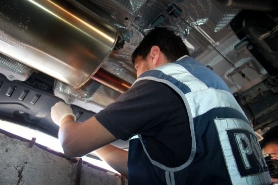 Kamyonetin Tabanından 106 Kilo Esrar Çıktı