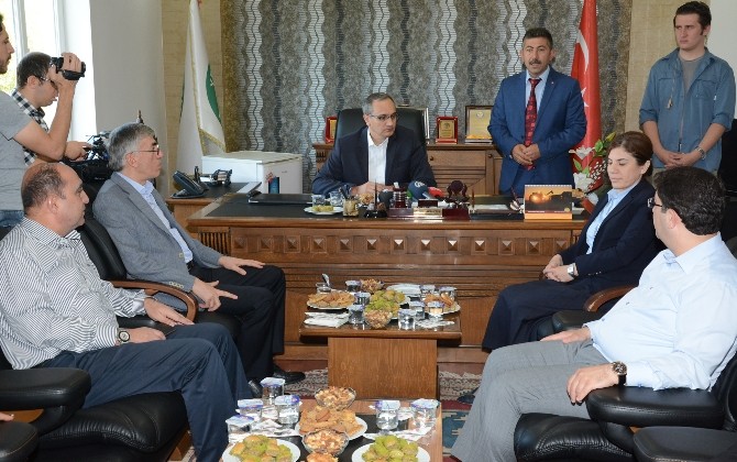 Bakan Aşçı: “Bizi Hiç Kimse Bu Memleketten Gönderemez”