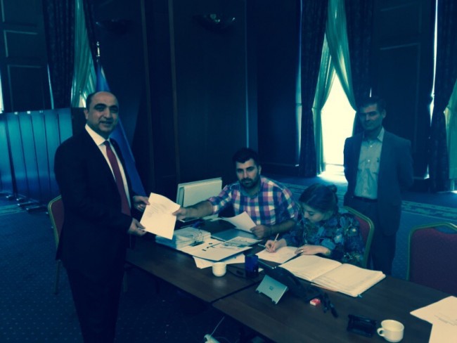 Aksaray Milletvekili Palta Adaylık müracaatı için Ak Parti Genel Merkezinde