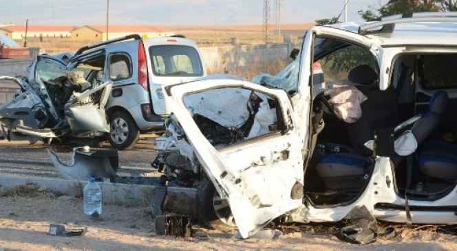 Aksaray’da Feci Kaza: 1 Ölü 12 Yaralı