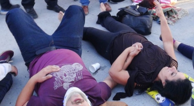 Otobüs İle Tir Çarpıştı: 1 Ölü 35 Yaralı