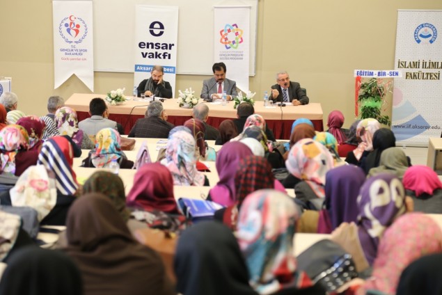 ASÜ’de Vakıflar Konulu Panel