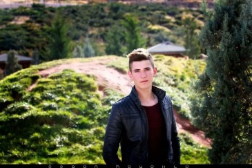 Üzerine Demir Düşen Genç Öldü