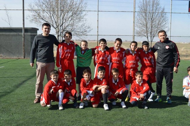 Eskil’de Minikler Futbol Turnuvası