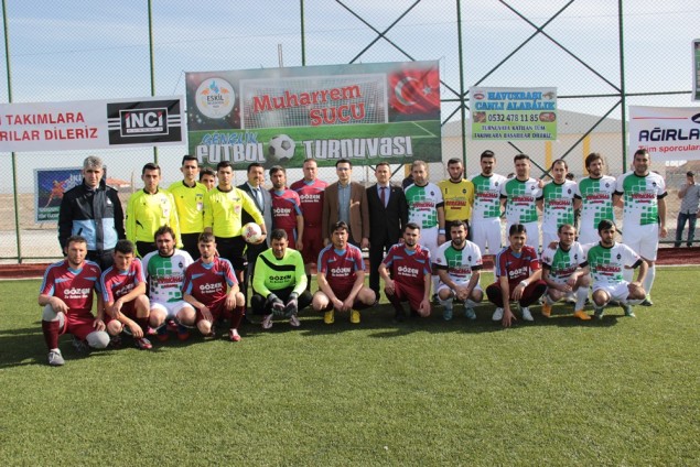 Eskil’de Muharrem Sucu Futbol Turnuvası Başladı