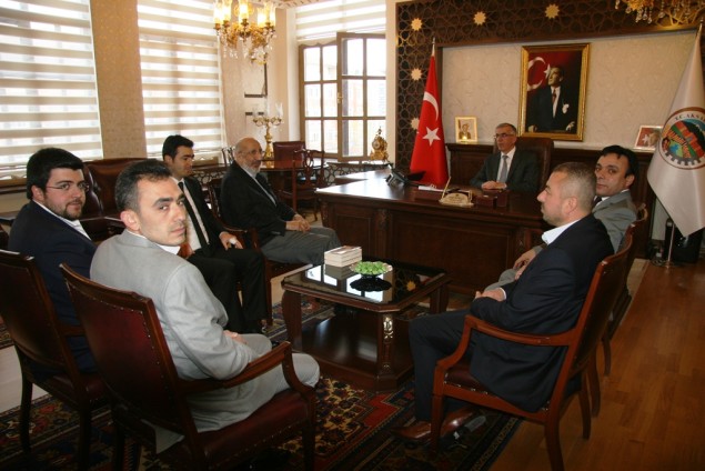 Dilipak ve İlim Yayma Cemiyeti Vali Ataklı’yı ziyaret etti
