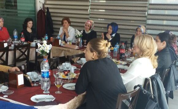 12 Üniversite ve lise öğrencisine eğitim bursu sağlanıyor