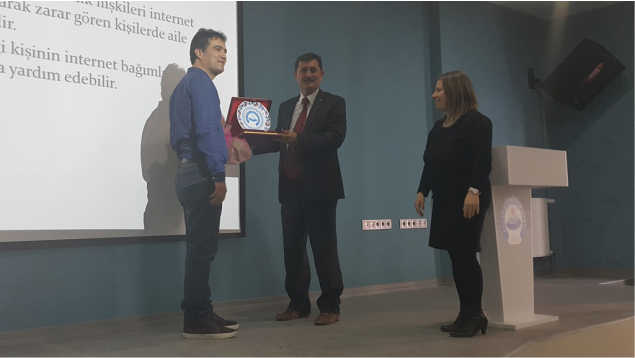 Araştırma Merkezlerinden Ortak Konferanslar