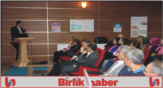 Aksaray’da sağlıkçılara meme kanseri eğitimi