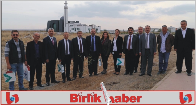 Mercedes Kampüs İçin Bin 400 Fidan Bağışladı